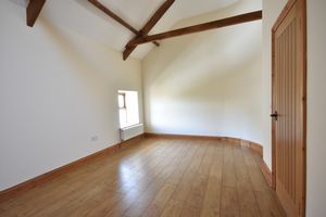 Photo 33- click for photo gallery